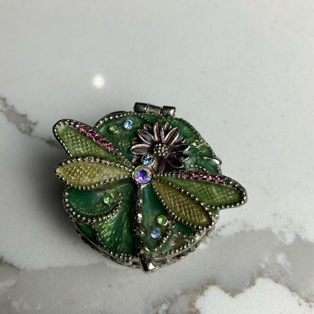 A Jewel for Your Trinkets: The Monet Dragonfly Box